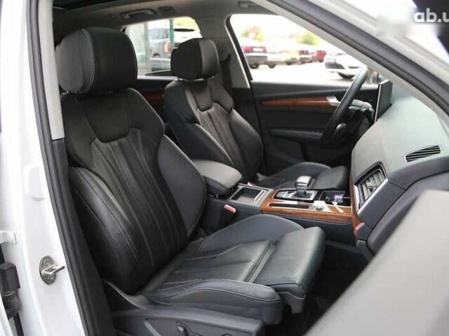 Ауди Ку 5, объемом двигателя 0 л и пробегом 36 тыс. км за 54900 $, фото 11 на Automoto.ua