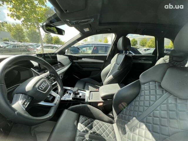 Ауди Ку 5, объемом двигателя 3 л и пробегом 2 тыс. км за 79119 $, фото 5 на Automoto.ua