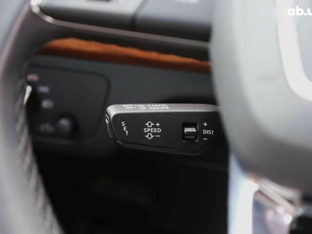 Ауди Ку 5, объемом двигателя 0 л и пробегом 36 тыс. км за 54900 $, фото 23 на Automoto.ua