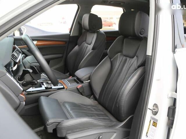 Ауди Ку 5, объемом двигателя 0 л и пробегом 36 тыс. км за 54900 $, фото 8 на Automoto.ua