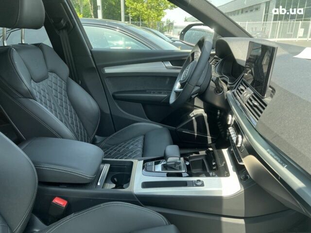Ауді Ку 5, об'ємом двигуна 3 л та пробігом 2 тис. км за 81401 $, фото 45 на Automoto.ua