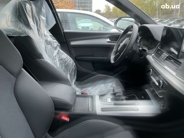 Ауди Ку 5, объемом двигателя 1.97 л и пробегом 10 тыс. км за 61296 $, фото 12 на Automoto.ua