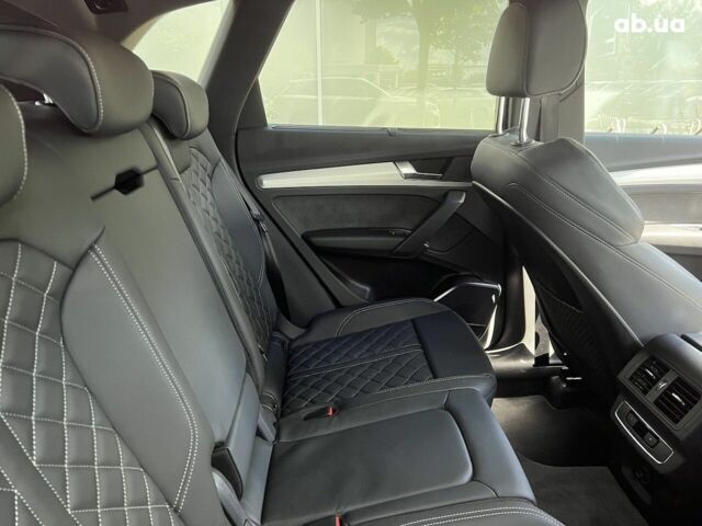 Ауди Ку 5, объемом двигателя 3 л и пробегом 2 тыс. км за 79119 $, фото 8 на Automoto.ua