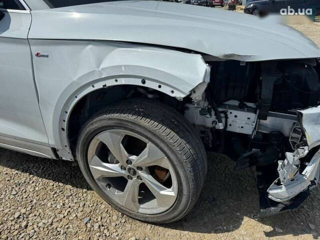 Ауди Ку 5, объемом двигателя 2 л и пробегом 13 тыс. км за 32900 $, фото 4 на Automoto.ua