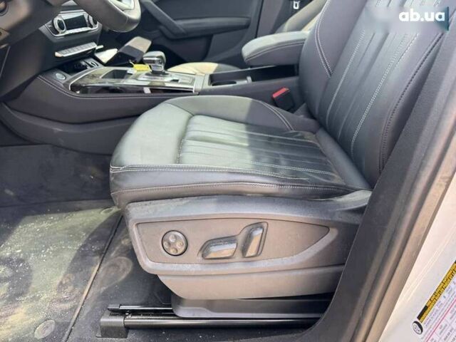 Ауди Ку 5, объемом двигателя 2 л и пробегом 13 тыс. км за 32900 $, фото 16 на Automoto.ua