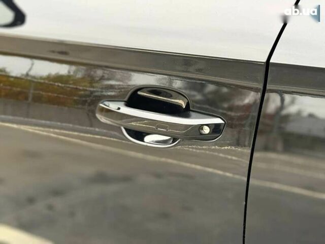 Ауди Ку 5, объемом двигателя 2 л и пробегом 8 тыс. км за 39990 $, фото 16 на Automoto.ua