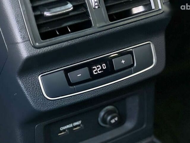 Ауди Ку 5 2023 в Львове на Automoto.ua Ауди Ку 5, объемом двигателя 2 л и пробегом 1 тыс. км за 41890 $, фото 12 на Automoto.ua