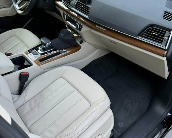 Ауди Ку 5, объемом двигателя 2 л и пробегом 35 тыс. км за 32999 $, фото 15 на Automoto.ua
