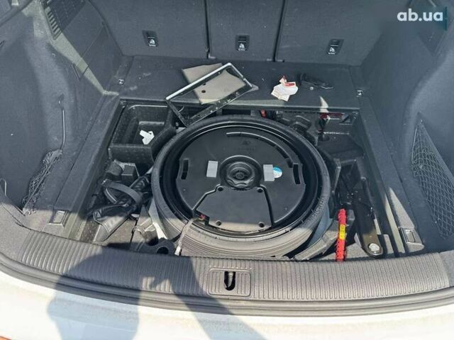 Ауди Ку 5, объемом двигателя 2 л и пробегом 13 тыс. км за 32900 $, фото 22 на Automoto.ua