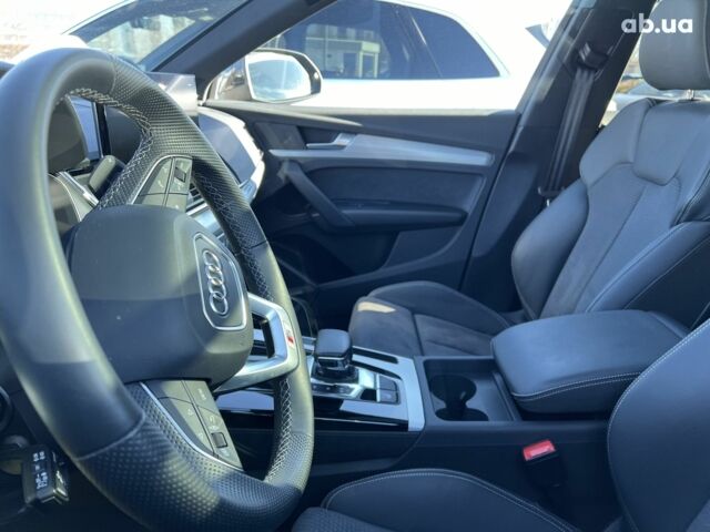 Ауді Ку 5, об'ємом двигуна 3 л та пробігом 20 тис. км за 69229 $, фото 7 на Automoto.ua