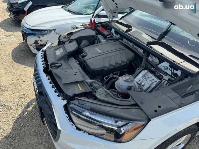 Ауди Ку 5, объемом двигателя 2 л и пробегом 13 тыс. км за 32900 $, фото 25 на Automoto.ua