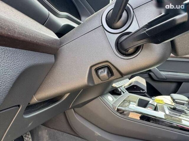 Ауди Ку 5, объемом двигателя 2 л и пробегом 13 тыс. км за 32900 $, фото 13 на Automoto.ua