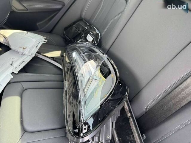 Ауди Ку 5, объемом двигателя 2 л и пробегом 13 тыс. км за 32900 $, фото 18 на Automoto.ua