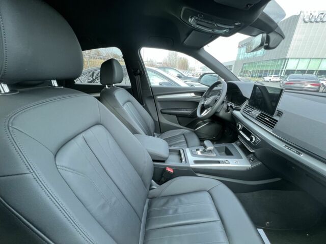 Ауді Ку 5, об'ємом двигуна 3 л та пробігом 4 тис. км за 74881 $, фото 22 на Automoto.ua