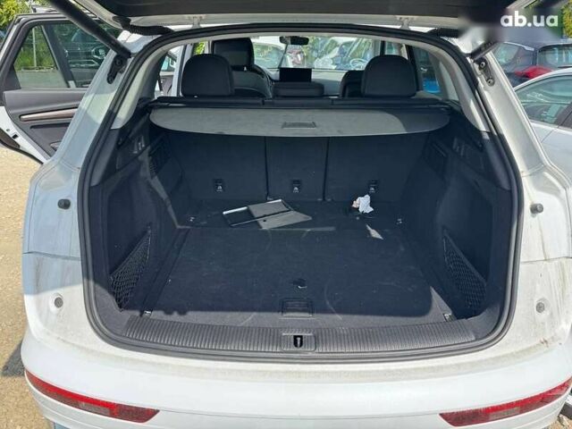 Ауди Ку 5, объемом двигателя 2 л и пробегом 13 тыс. км за 32900 $, фото 21 на Automoto.ua