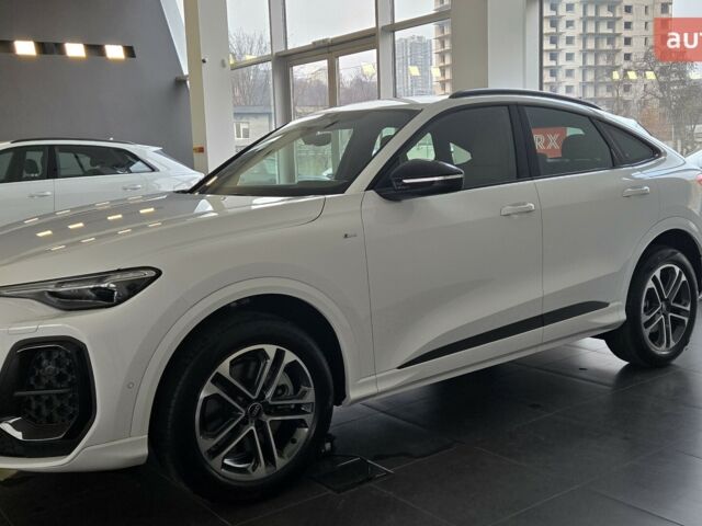 купити нове авто Ауді Ку 5 2025 року від офіційного дилера Ауді-Центр Харків Ауді фото