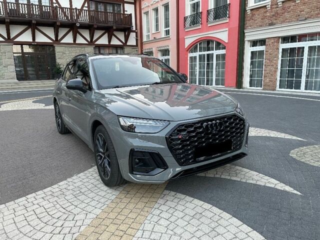 Серый Ауди Ку 5, объемом двигателя 3 л и пробегом 19 тыс. км за 36500 $, фото 1 на Automoto.ua