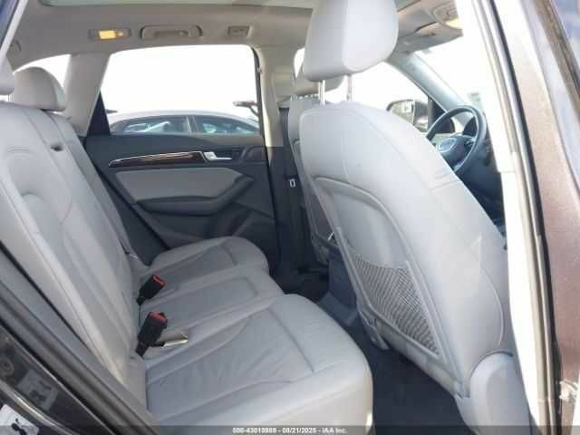 Сірий Ауді Ку 5, об'ємом двигуна 0 л та пробігом 146 тис. км за 3100 $, фото 10 на Automoto.ua