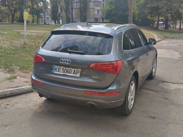 Серый Ауди Ку 5, объемом двигателя 2 л и пробегом 200 тыс. км за 14000 $, фото 3 на Automoto.ua