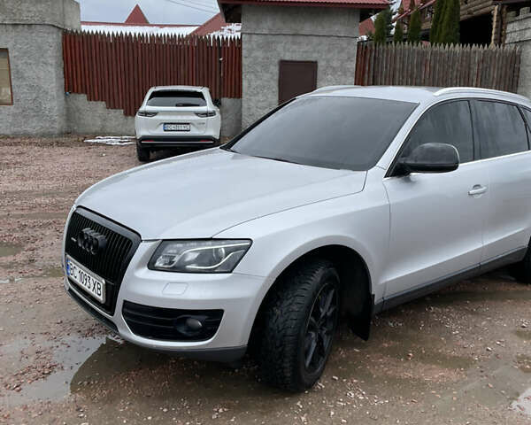 Серый Ауди Ку 5, объемом двигателя 2.97 л и пробегом 323 тыс. км за 15500 $, фото 8 на Automoto.ua