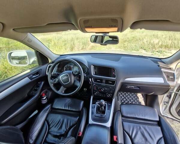 Серый Ауди Ку 5, объемом двигателя 2 л и пробегом 270 тыс. км за 11300 $, фото 36 на Automoto.ua