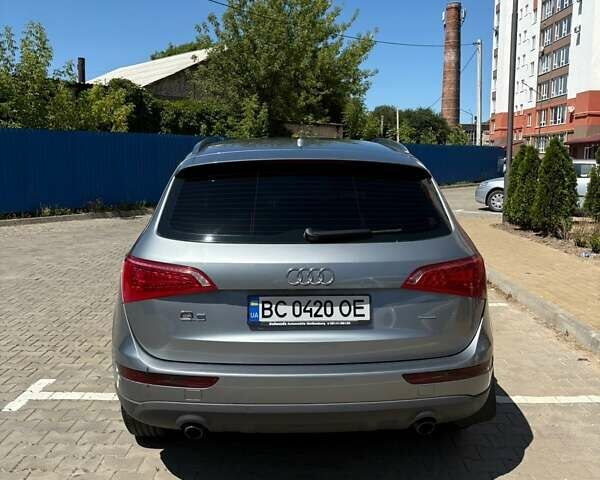 Серый Ауди Ку 5, объемом двигателя 1.98 л и пробегом 157 тыс. км за 12500 $, фото 5 на Automoto.ua