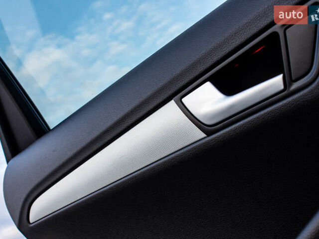 Серый Ауди Ку 5, объемом двигателя 1.98 л и пробегом 345 тыс. км за 14000 $, фото 66 на Automoto.ua