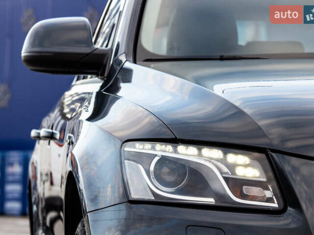 Серый Ауди Ку 5, объемом двигателя 1.98 л и пробегом 345 тыс. км за 14000 $, фото 9 на Automoto.ua