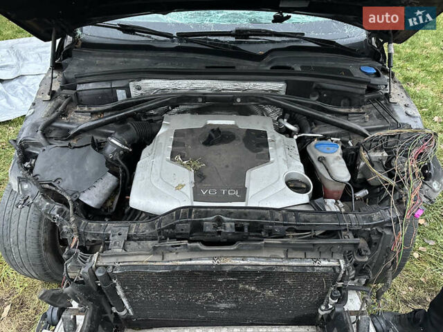 Сірий Ауді Ку 5, об'ємом двигуна 2.97 л та пробігом 250 тис. км за 5500 $, фото 10 на Automoto.ua