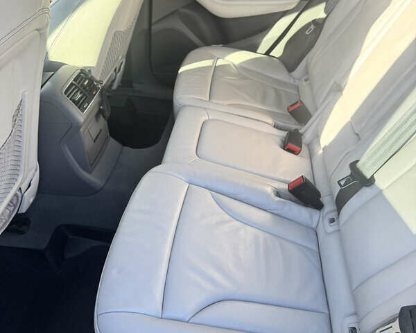 Серый Ауди Ку 5, объемом двигателя 2 л и пробегом 136 тыс. км за 17200 $, фото 20 на Automoto.ua