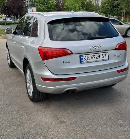 Сірий Ауді Ку 5, об'ємом двигуна 1.98 л та пробігом 270 тис. км за 11800 $, фото 13 на Automoto.ua