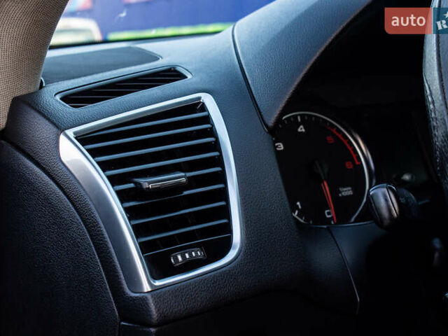 Серый Ауди Ку 5, объемом двигателя 1.98 л и пробегом 345 тыс. км за 14000 $, фото 58 на Automoto.ua