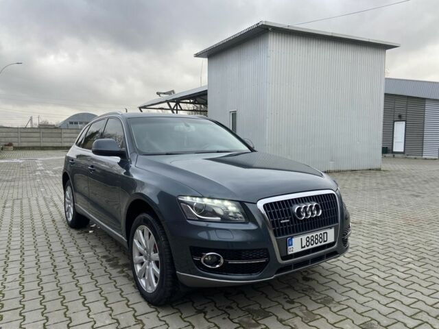 Сірий Ауді Ку 5, об'ємом двигуна 2 л та пробігом 193 тис. км за 11000 $, фото 8 на Automoto.ua