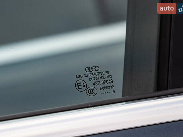 Серый Ауди Ку 5, объемом двигателя 1.98 л и пробегом 345 тыс. км за 14000 $, фото 18 на Automoto.ua