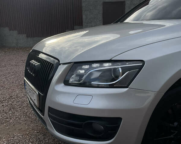 Ауди Ку 5 2009 в Самборе на Automoto.ua Серый Ауди Ку 5, объемом двигателя 2.97 л и пробегом 322 тыс. км за 16350 $, фото 2 на Automoto.ua