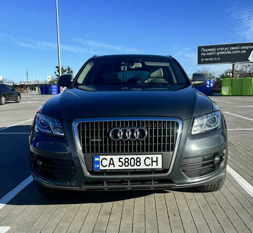 Серый Ауди Ку 5, объемом двигателя 2 л и пробегом 136 тыс. км за 17200 $, фото 2 на Automoto.ua