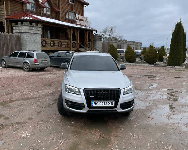 Серый Ауди Ку 5, объемом двигателя 2.97 л и пробегом 323 тыс. км за 15500 $, фото 1 на Automoto.ua