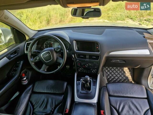 Серый Ауди Ку 5, объемом двигателя 2 л и пробегом 270 тыс. км за 11300 $, фото 26 на Automoto.ua