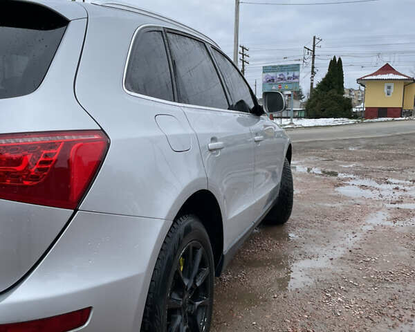 Серый Ауди Ку 5, объемом двигателя 2.97 л и пробегом 323 тыс. км за 15500 $, фото 5 на Automoto.ua