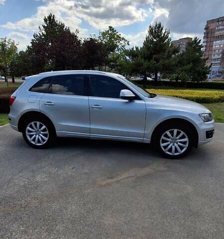 Сірий Ауді Ку 5, об'ємом двигуна 1.98 л та пробігом 270 тис. км за 11800 $, фото 14 на Automoto.ua
