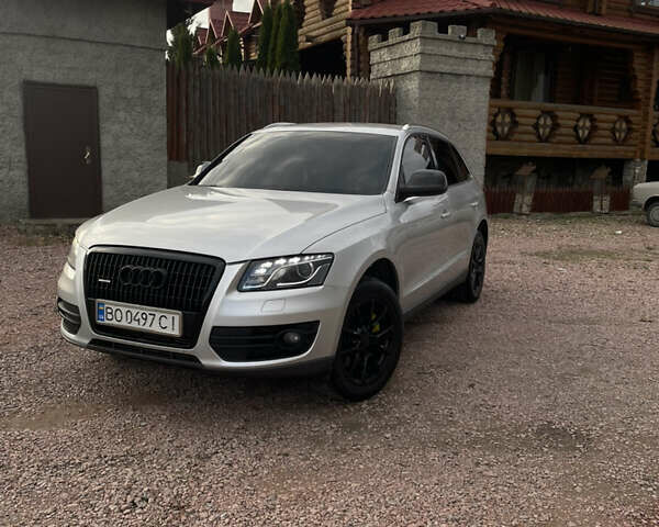 Ауди Ку 5 2009 в Самборе на Automoto.ua Серый Ауди Ку 5, объемом двигателя 2.97 л и пробегом 322 тыс. км за 16350 $, фото 1 на Automoto.ua