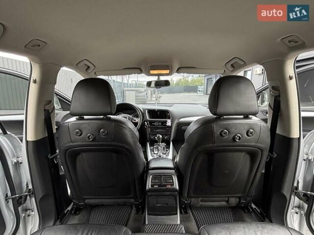 Серый Ауди Ку 5, объемом двигателя 2 л и пробегом 213 тыс. км за 14500 $, фото 16 на Automoto.ua