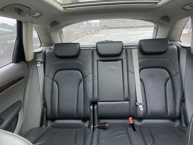 Сірий Ауді Ку 5, об'ємом двигуна 2 л та пробігом 193 тис. км за 11000 $, фото 13 на Automoto.ua