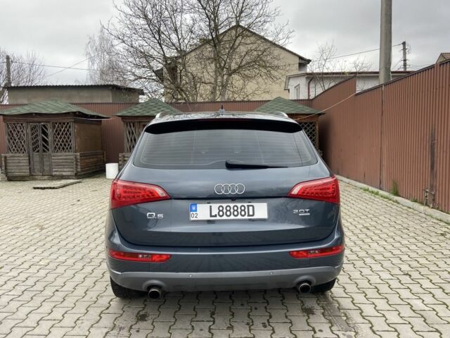 Сірий Ауді Ку 5, об'ємом двигуна 2 л та пробігом 193 тис. км за 11000 $, фото 6 на Automoto.ua