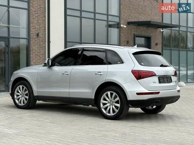 Серый Ауди Ку 5, объемом двигателя 1.97 л и пробегом 238 тыс. км за 13900 $, фото 1 на Automoto.ua