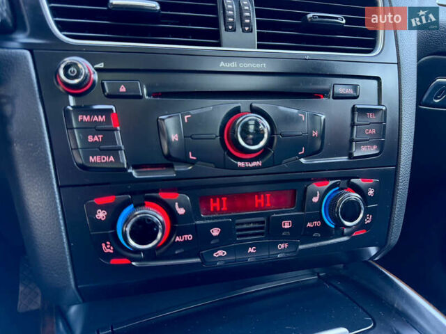 Серый Ауди Ку 5, объемом двигателя 2 л и пробегом 213 тыс. км за 9999 $, фото 35 на Automoto.ua
