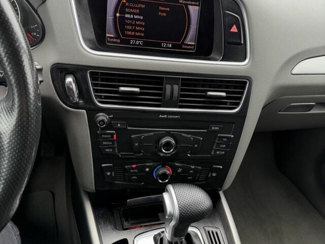 Серый Ауди Ку 5, объемом двигателя 3 л и пробегом 259 тыс. км за 16300 $, фото 1 на Automoto.ua