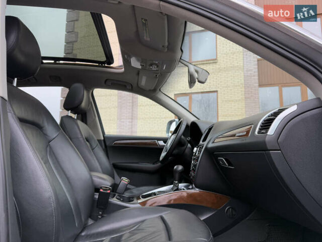 Серый Ауди Ку 5, объемом двигателя 1.98 л и пробегом 213 тыс. км за 9650 $, фото 65 на Automoto.ua