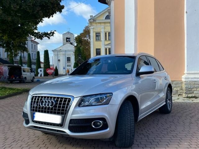 Сірий Ауді Ку 5, об'ємом двигуна 2 л та пробігом 170 тис. км за 14299 $, фото 1 на Automoto.ua