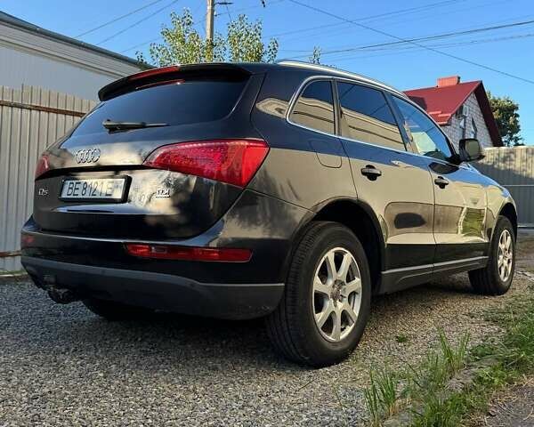 Сірий Ауді Ку 5, об'ємом двигуна 2 л та пробігом 193 тис. км за 16500 $, фото 1 на Automoto.ua
